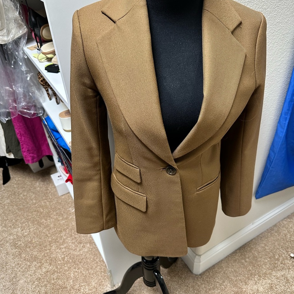 Banana Republic Women's Tan Blazer
